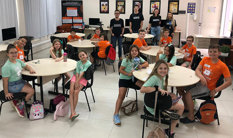 YOUTUBERS MIRINS 1 1222 6