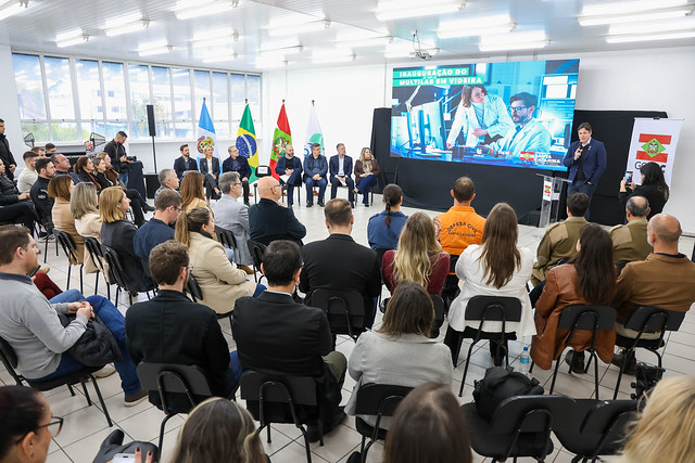 54699819199 082e85db7c z (1) 54699819199 082e85db7c z (1)