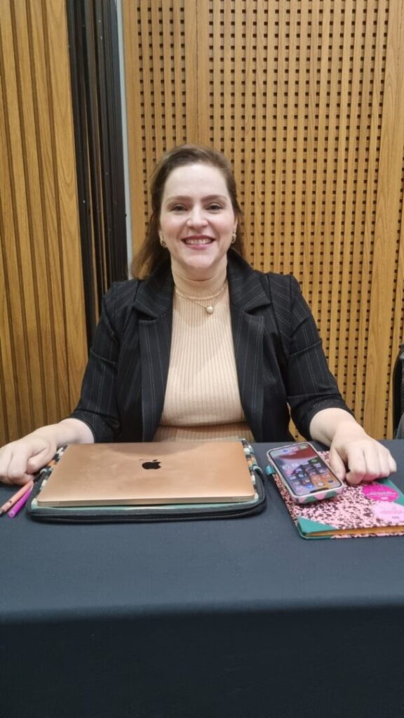 00e29f56 6960 4e43 ad73 aa7f24be4336