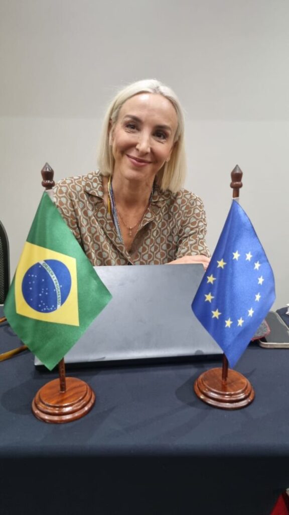 31210ce3 10d1 41af a27b 045d87c3b3d2