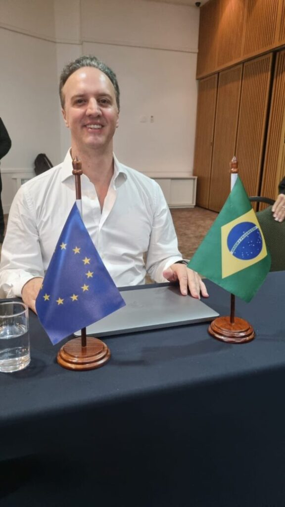 be25826e fd3f 4f8b b96b 3efaf2f476e1