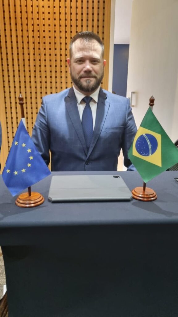 df322e09 879d 4ad8 bd24 d21d3b7aa212