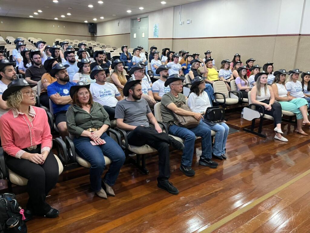 Capacitacao professores colegio XXE (1)