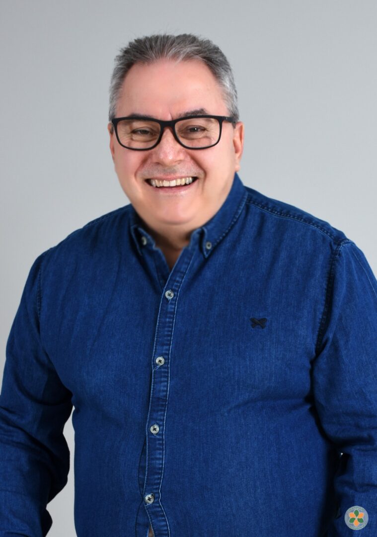 Dr. Nelson Santos Machado